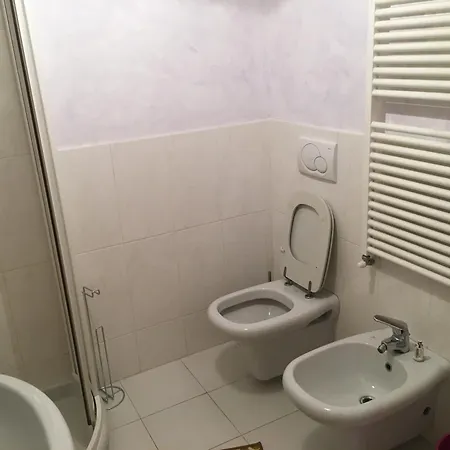 Giovanni - Salita Petronilla Apartment *