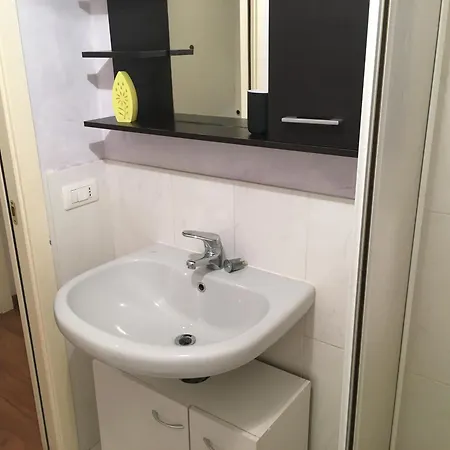 Apartment Giovanni - Salita Petronilla *